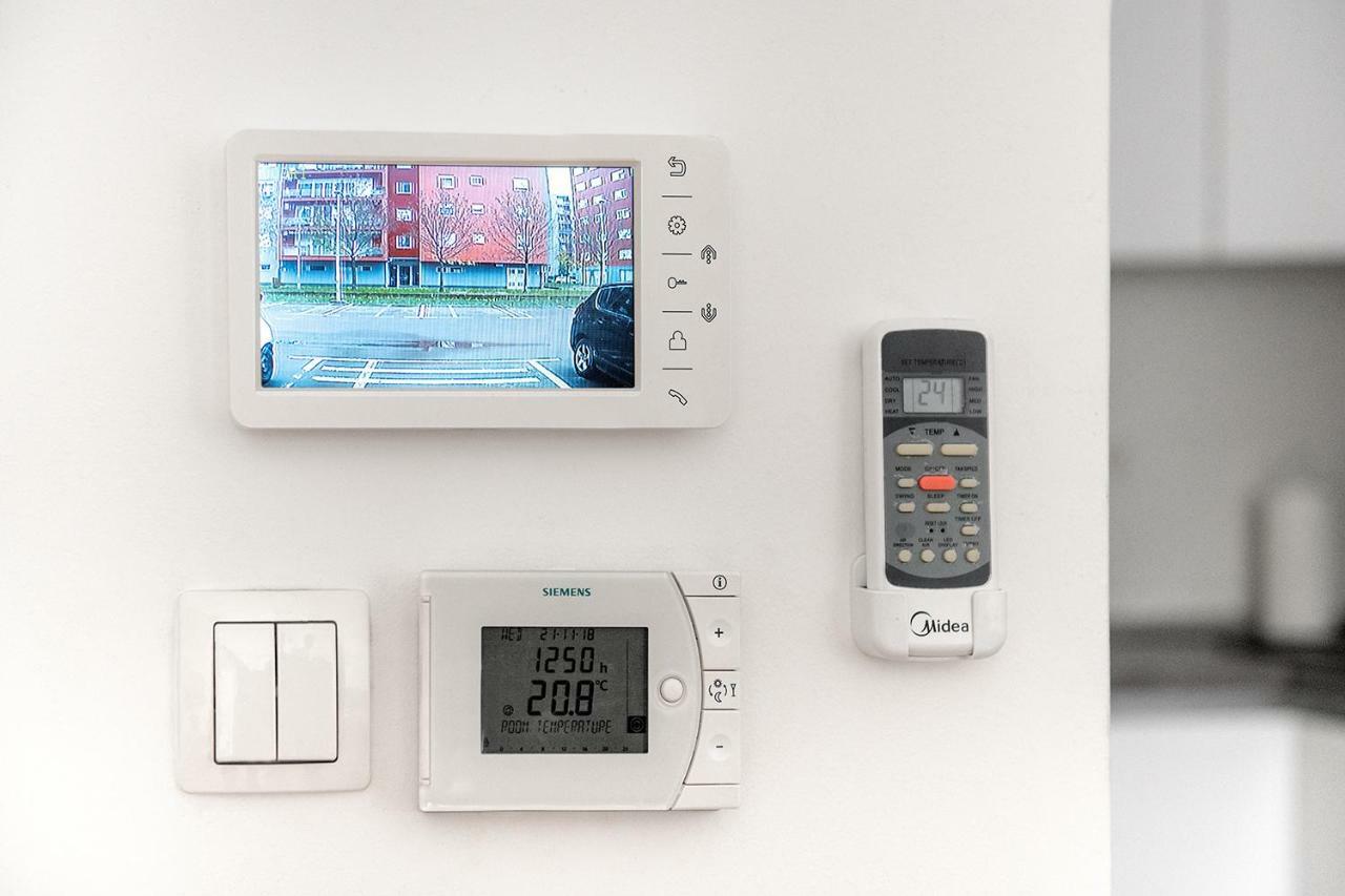 Flexible Selfcheckins 7 - Zagreb - Garage - Electric Vehicle Ccharger - Loggia - New - Luxury - Apartments Repinc 7 מראה חיצוני תמונה