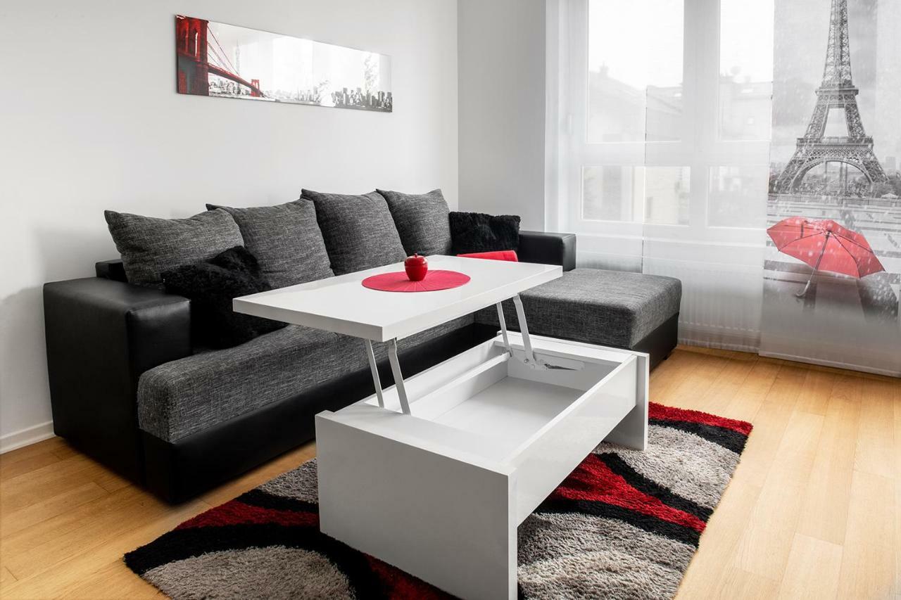 Flexible Selfcheckins 7 - Zagreb - Garage - Electric Vehicle Ccharger - Loggia - New - Luxury - Apartments Repinc 7 מראה חיצוני תמונה
